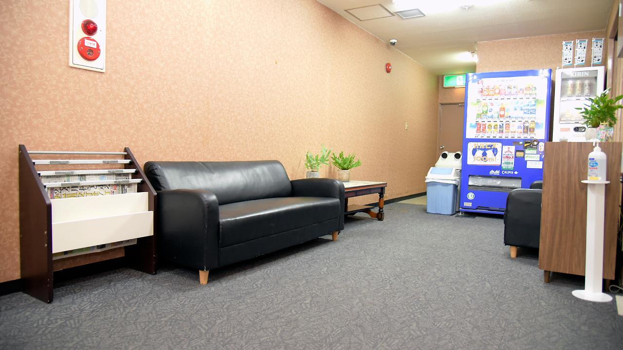 Business Hotel Shuttle Kumamoto Esterno foto