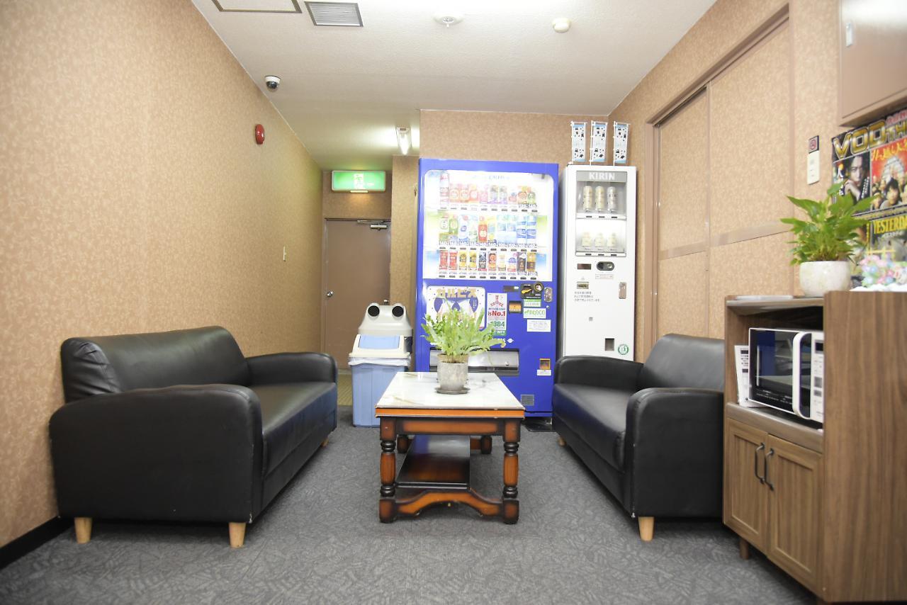 Business Hotel Shuttle Kumamoto Esterno foto